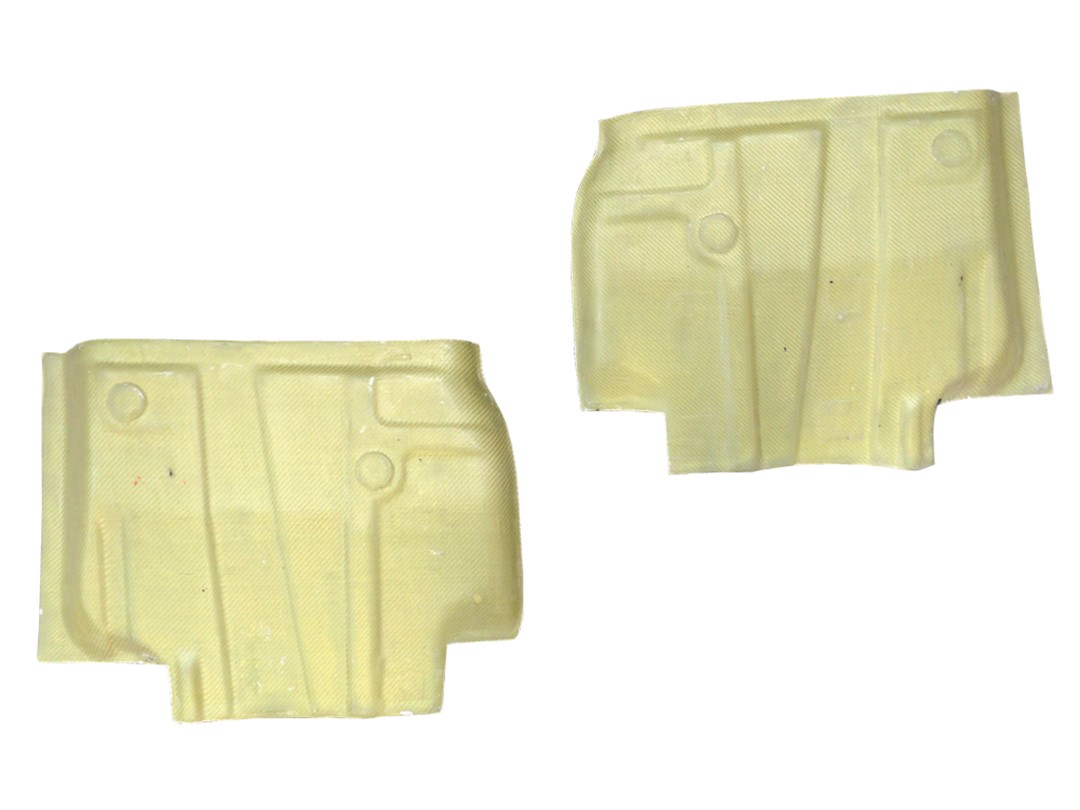 F79K_Coppia_protezioni_sottoscocca_in_kevlar.jpg